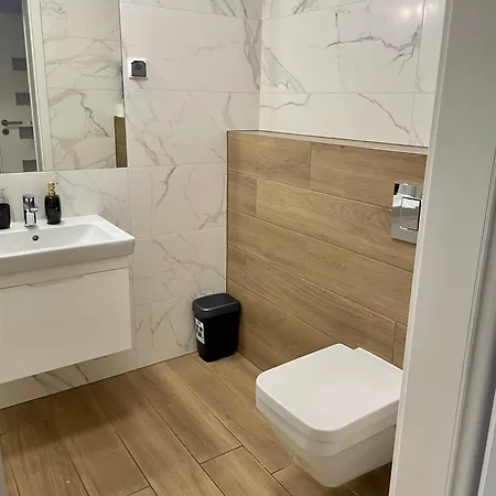 Mazowiecka Park 公寓 *